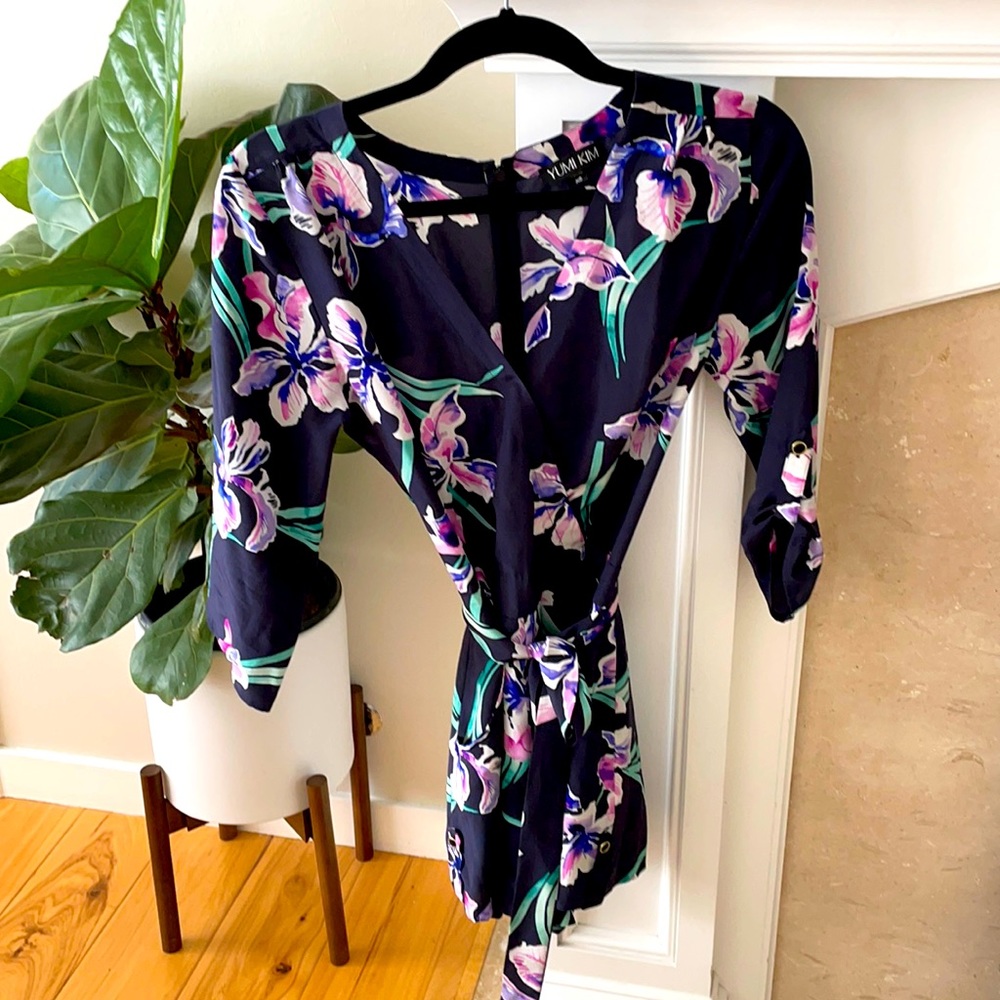 Yumi Kim “Liz” navy blue floral romper shorts XS